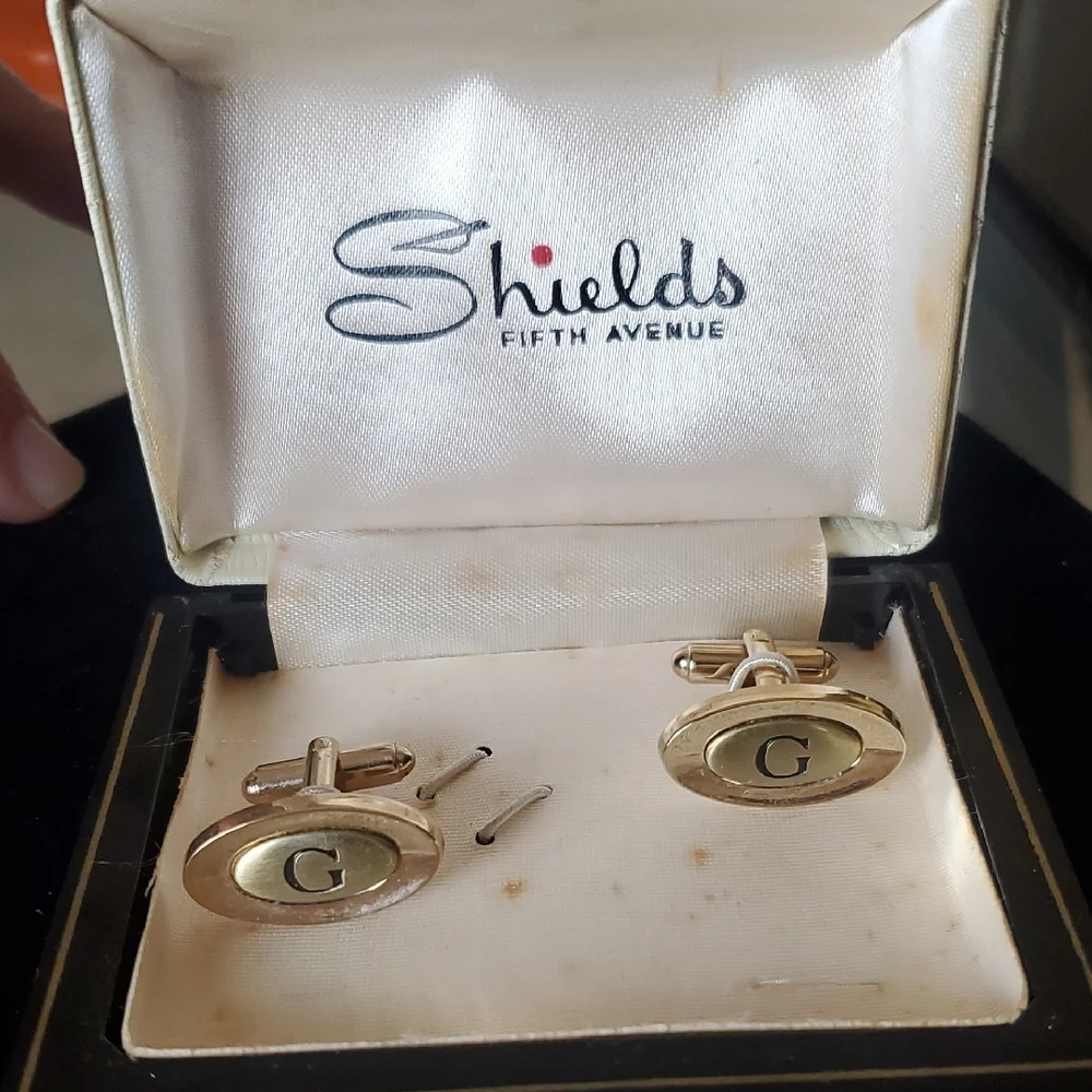 Shields Fifth Avenue Gold 
